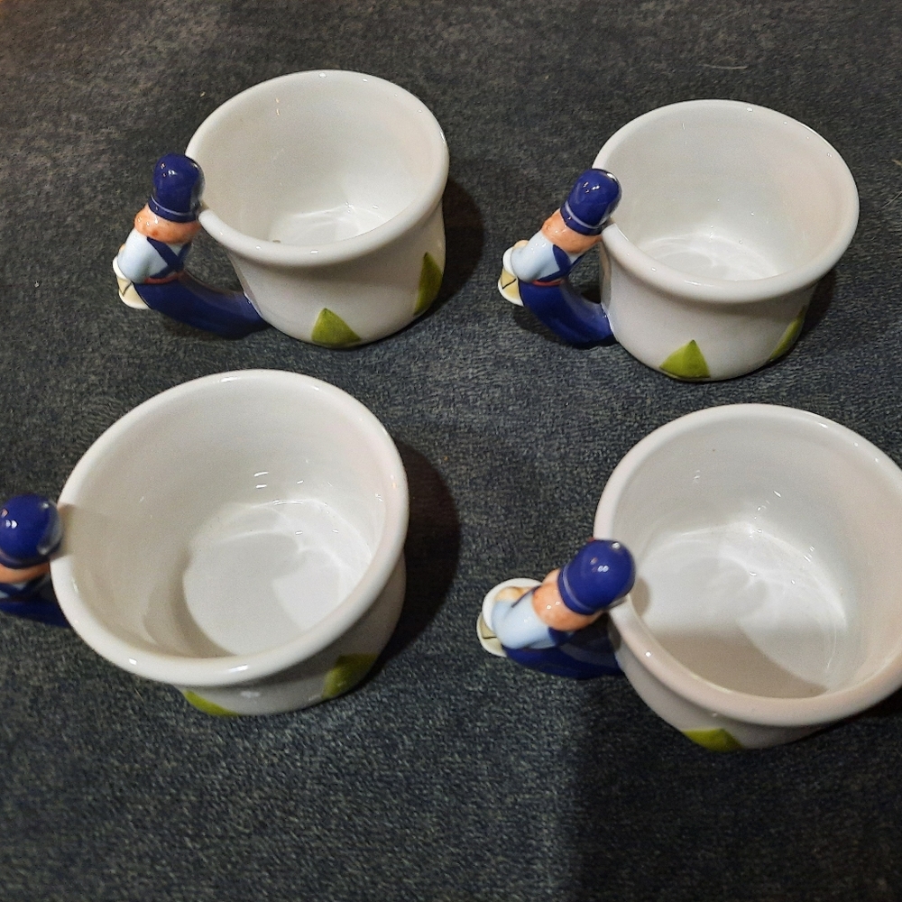 Lot 4 Dept 56 mini cups little drummer boy porcelain cocoa